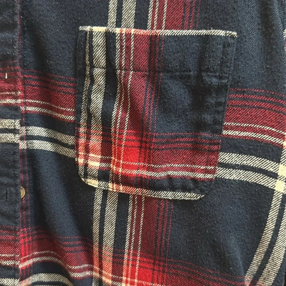 Hollister button-down shirt - Picture 3 of 4